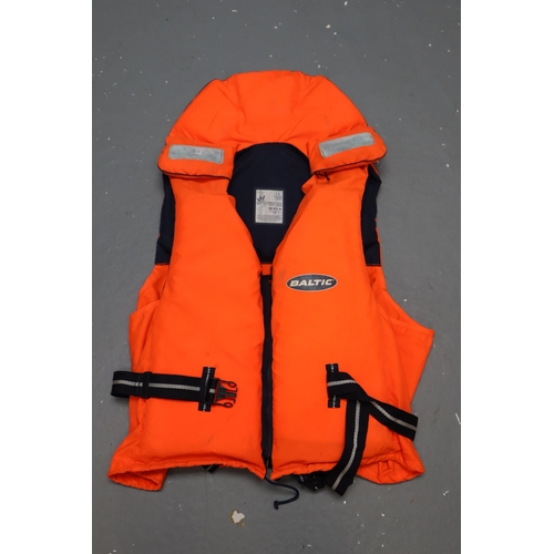 743 - Baltic 90kg Life Jacket