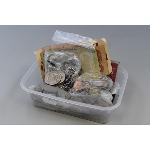 140 - A Selection of Worldwide Coinage and Banknotes, Includes UK, Irish, USA And More. Approx 1.1kg