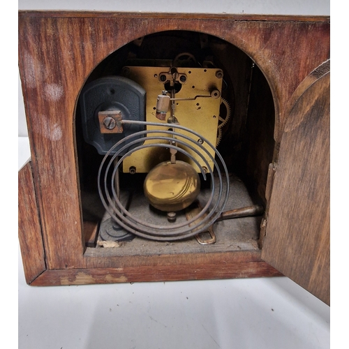 362 - Vintage Art Deco Wooden Mantel Clock With Key.