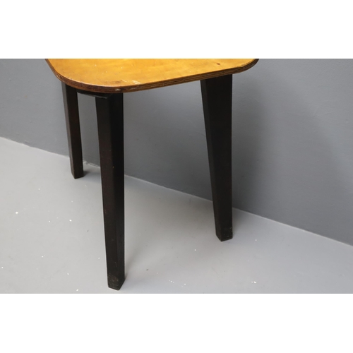 662 - Vintage Kidney Shaped Side Table (20