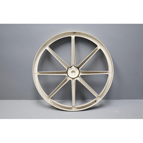 692 - Decorative Plastic Wagon Wheel 30