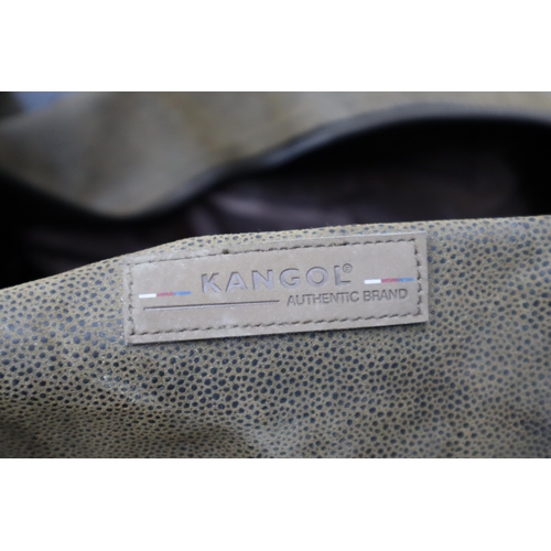 677 - A Retro Leather Kangol Sports Holdall