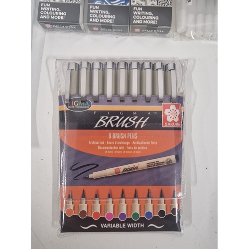 812 - Selection of Artists Materials includes New Royal Langnickel Paint Brush Set, 3 New Packs of Sakura ... 