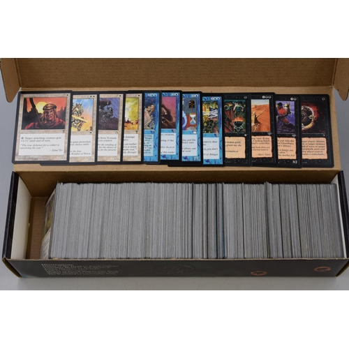 451 - Approximately 2,600 Magic The Gathering MTG Cards from the sets Arabian Nights, Antiquities, Legends... 