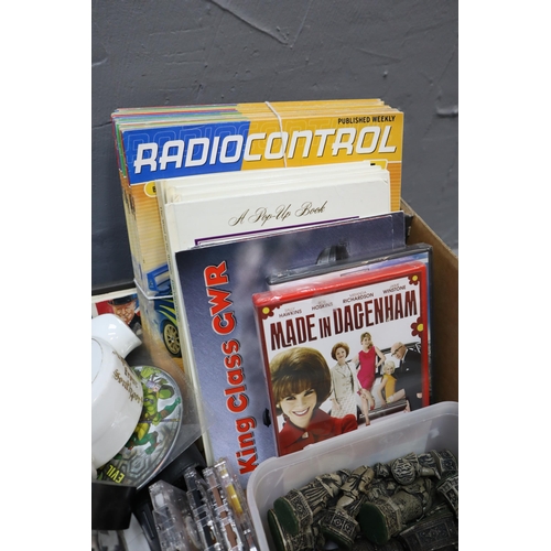 904 - A Mixed Selection of Collectables To Include Radio Control Magazines, Part Chess Set (AF), Wii Acces... 