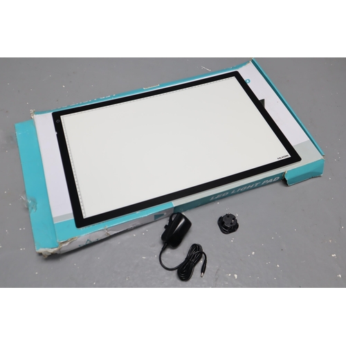 862 - New A2 LED Light Pad with adjustable illumination UK and EU plug