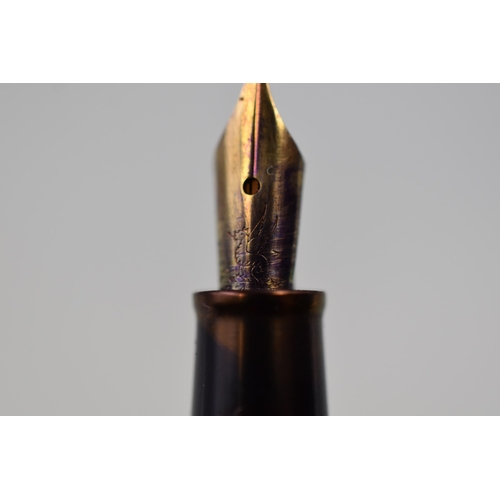 53 - 1930's Wyvern 50 14ct Gold Nibbed Bakelite Fountain Pen