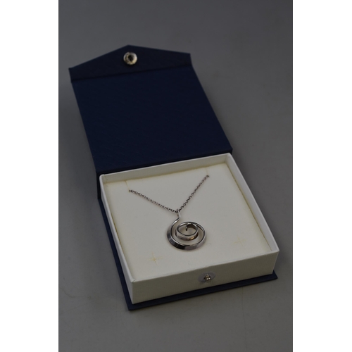 76 - Silver 925 Spiral Necklace Complete in Presentation Box