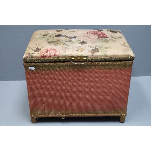 651 - Vintage Sirrom Ottoman in pink (19