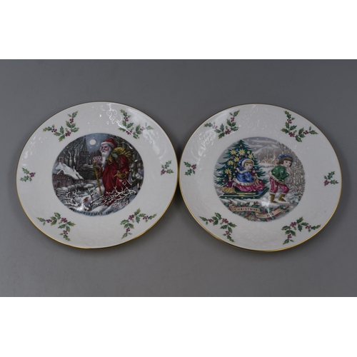 800 - A selection of six Royal Doulton Christmas plates 1977 - 1982