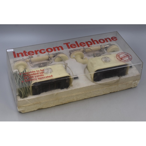 699 - Geobra intercom vintage telephone set, baattery operated, untested