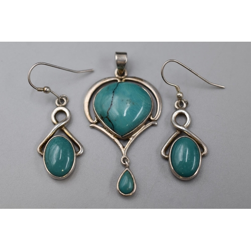 84 - Silver 925 Turquoise styled pendant and earring set