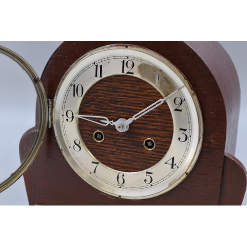 325 - Westminster chime art decor clock doesn't have a key but works