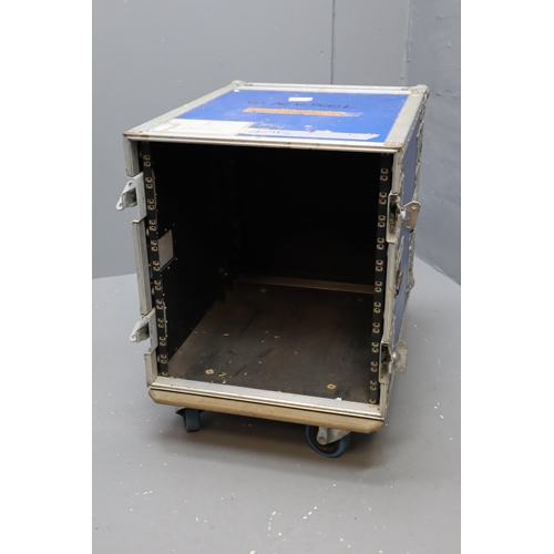 552 - Blue flight case trunk on casters (22