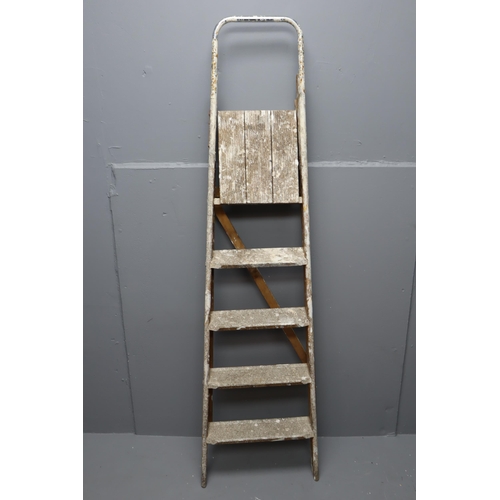 627 - A Set of Pioneer Super Step Wooden Decorator's Ladders, Approx 69