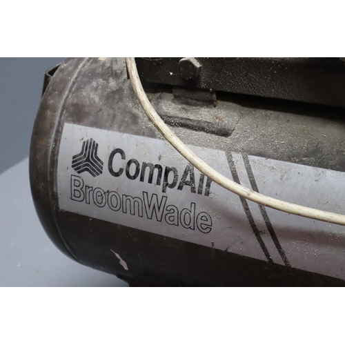 629 - A Compair BroomWade 2000 Air Compressor (Powers On When Tested), With A Selection of Untested Air Co... 