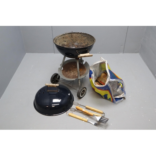 630 - Garden Barbecue with Fuel and Tools