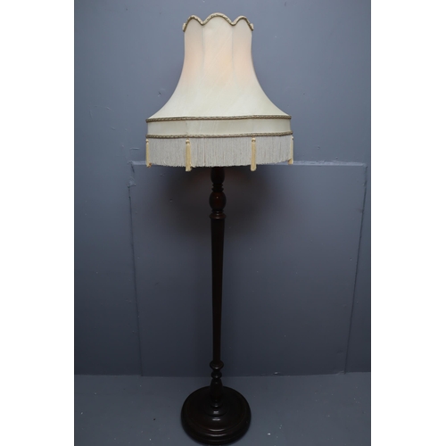 591 - Vintage carved wooden standard lamp (69