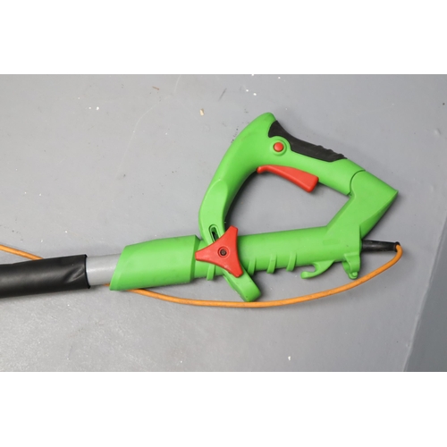 634 - An Oregon Double Guard 91 Extendable Hedge Trimmer, Powers On When Tested But Chain Needs Reattached... 