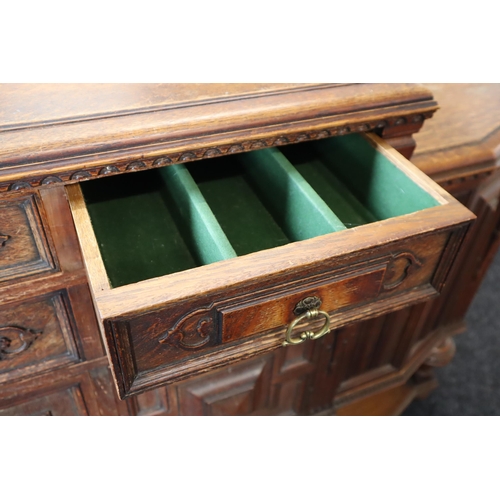 602 - Victorian Hand Carved Lockable Oak Buffet Split Level Sideboard with Three Drawer and Two Cupboard S... 