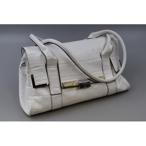 666 - Pre-Owner Good Quality Fiorelli Handbag in white leather complete with Debenhams Dust Bag