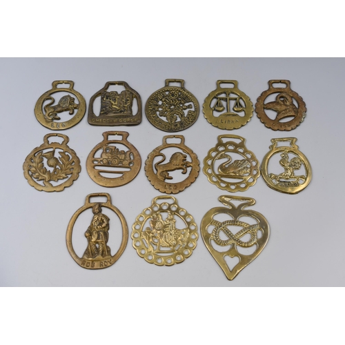 680 - Mixed selection of Horse Brasses