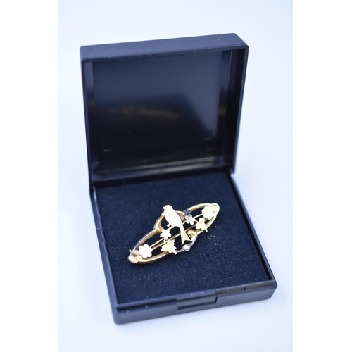 11 - Victorian 9ct Gold Sweetheart Brooch complete with Presentation Box