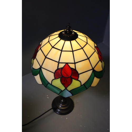 324 - Tiffany styled lamp flower patterned leaded glass (a/f) (lights up when tested) (30 1/2