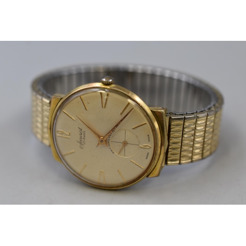 77 - Accurist 21 Jewels Mechanical Gents Watch complete with Elasticated Strap (Works intermitantly)