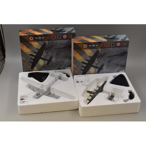 185 - Two Atlas Editions Models of American Heavy Duty Bombers Of World War II to Include B-24 ' Liberator... 