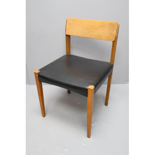 585 - Four Scandinavian styled chairs 60's styled (28