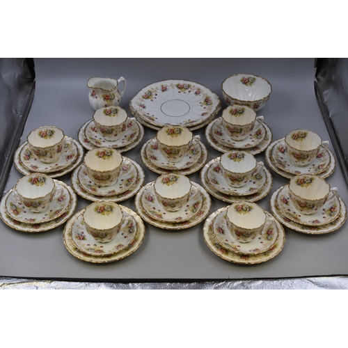 371 - Forty Piece 1930s tea service J. Wilderman Marne pattern tea service to include Sugar Bowl, cream ju... 