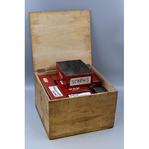 618 - Collection of Vintage Oxo Cubes Tins in a Wooden Storage Box