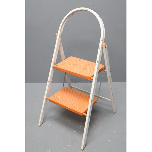 667 - Folding Metal Framed Step Up