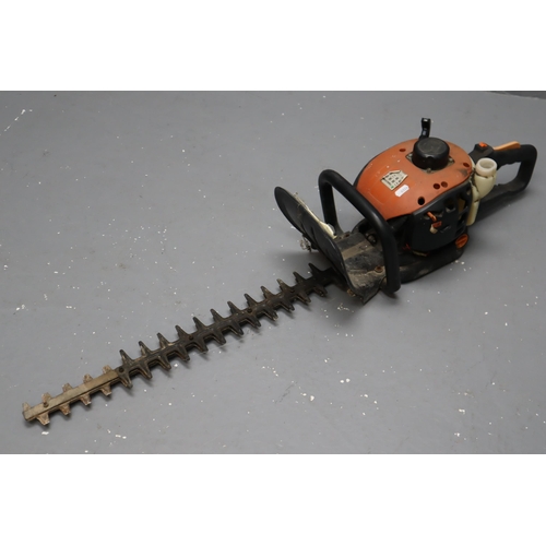 669 - Timberpro Petrol Hedge Trimmer (Untested). No Postage