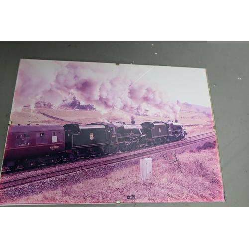 757 - Collection of 8 A4 sized Railway photos in frames (some glass needs replacing)