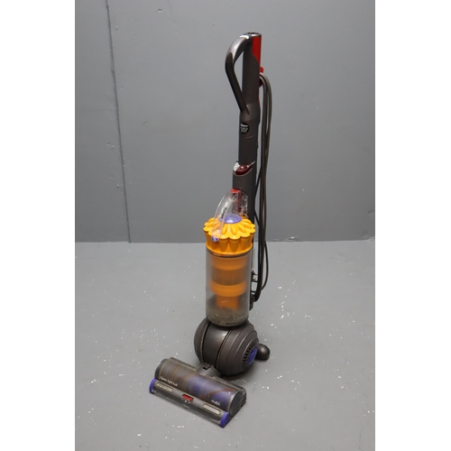 639 - Dyson Lightball Multilift Hoover working when tested. No Postage