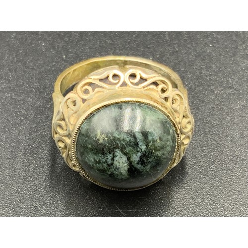 20 - Vintage Silver and Labradorite Stoned Ring complete with Presentation Box