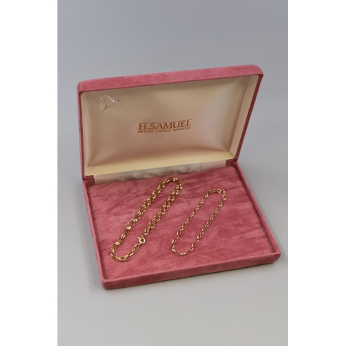 60 - 375 gold (9K) matching necklace and bracelet set completed in presentation box