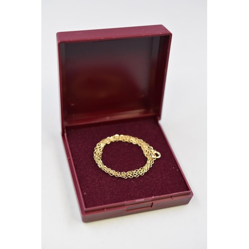 325 - Gold 9ct Fine Gold Chain Complete with Presentation Box (19