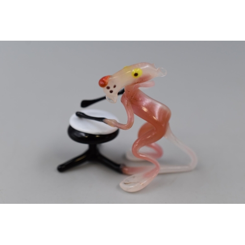 333 - Handmade Blown Glass Figure of The Pink Panther Playing the Drums