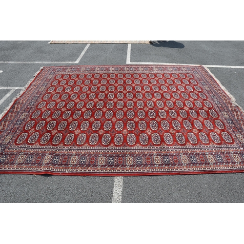 529 - Large Red Patterned Rug (9ft x 7ft)