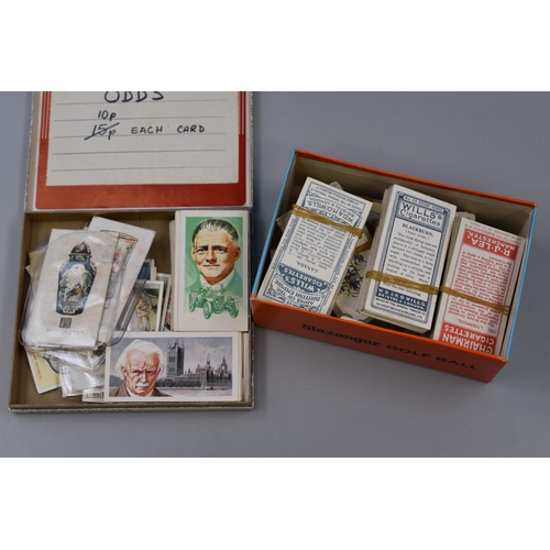 496 - Collection of cigarette cards and books (in complete) and one book completely empty with 29 cards an... 