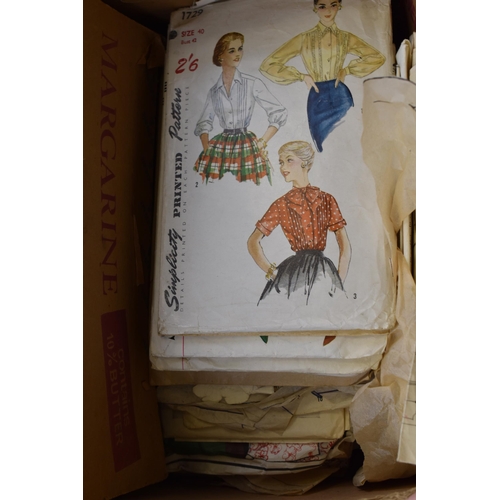 679 - A Large Selection of Unsorted Vintage Knitting Patterns