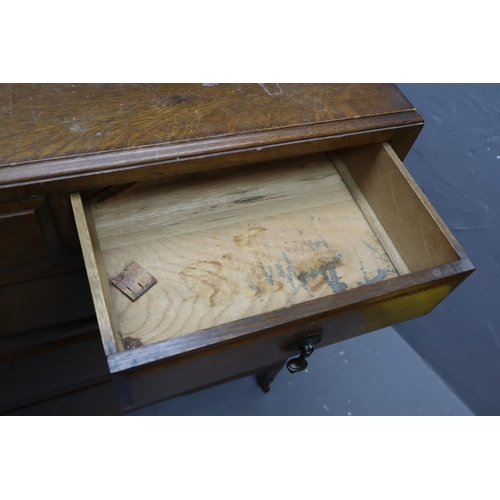 652 - A 1930's Set of Two Over Three Drawers, With Brass and Bakelite Handles. Approx 19