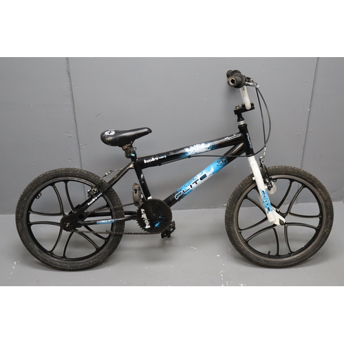 693 - Teens Flight BMX Bike needs a nut and bolt to secure the seat stem