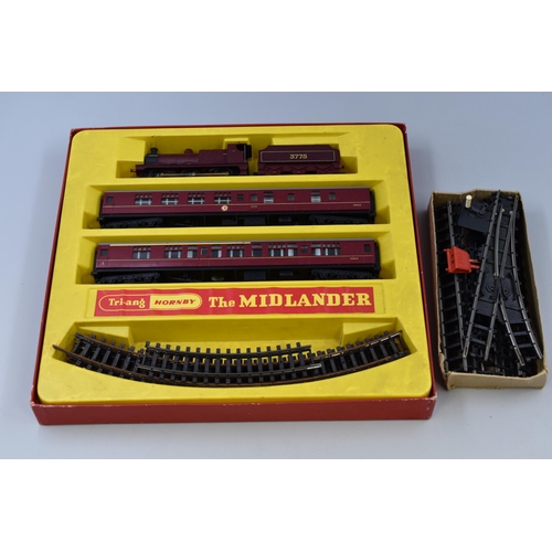 603 - Hornby Tri-ang 00 Gauge The Midlander Electric Train Set complete with additional Straight Tack and ... 