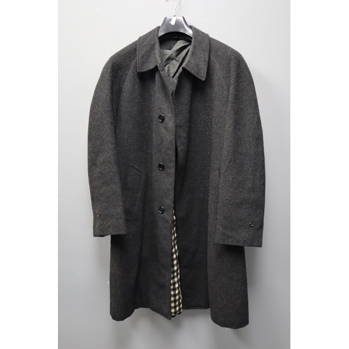 743 - Vintage Traditional Tiroler Loden Wool Coat (Size L)