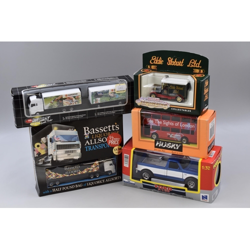 834 - Collection of die-cast models to include, Bassetts liquorice allsorts wagon with transporter, Eddie ... 