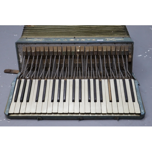 589 - A Vintage Pancotti Piano Accordian, AF